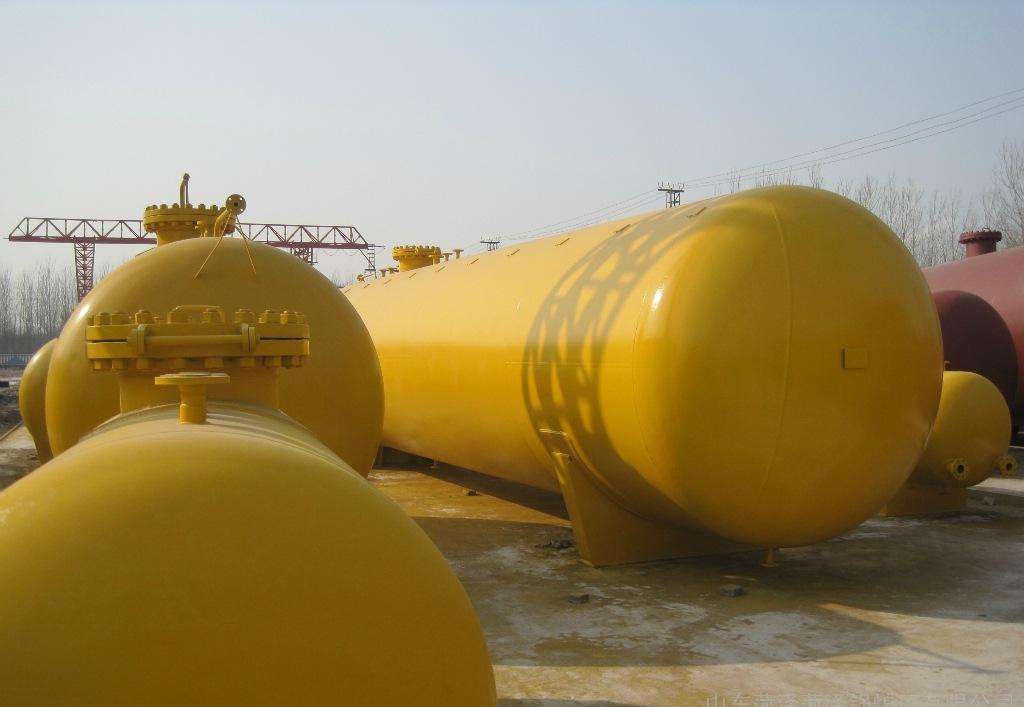 鋼襯塑儲罐在設(shè)計方案時要留意什么? 鋼襯塑儲罐在設(shè)計方案時要留意什么?