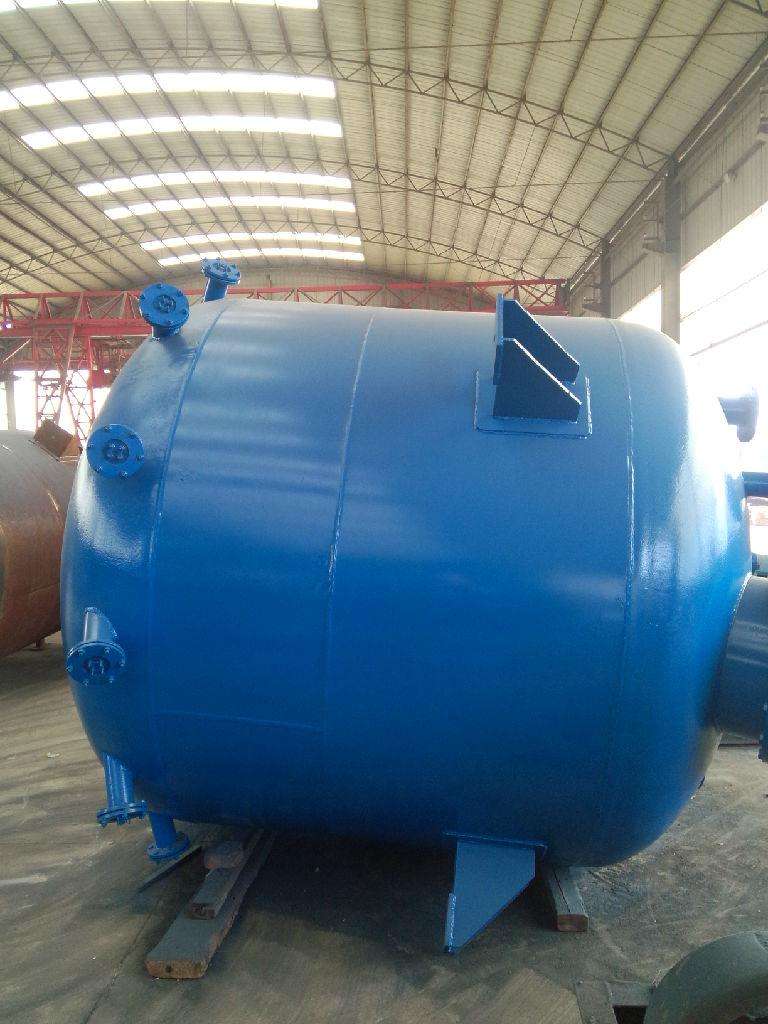 鋼襯塑反應釜的加工工藝: 鋼襯塑反應釜的加工工藝: