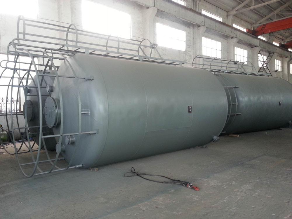 鋼襯塑反應釜的保養方法，如下：